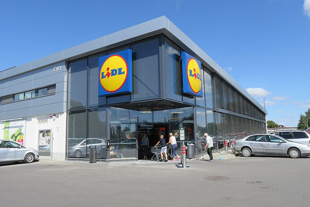 Lidl Tesla