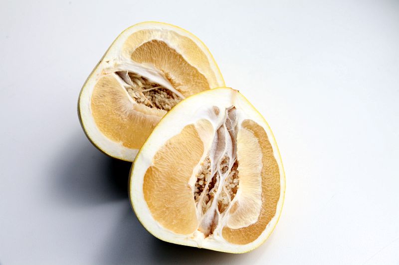 Veiksmes simbols pomelo . Kas vērtīgs šajā auglī? LA.LV