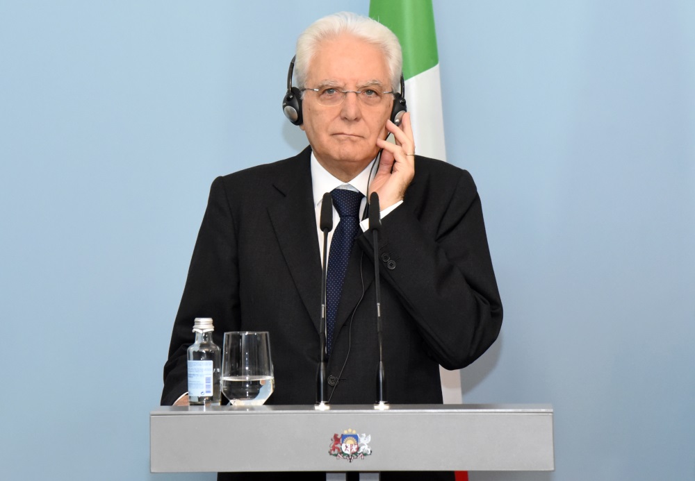 Il presidente italiano riserva un altro giorno ai colloqui di coalizione