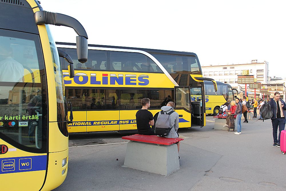 VIDEO. “Priecājos, ka aizbraucu dzīva mājās…” Pasažiere sašutusi par ...