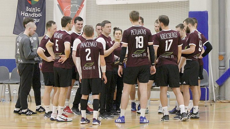 Two safe victories in Dobele: Latvian handball team enters the qualifying round of the 2024 European Championship