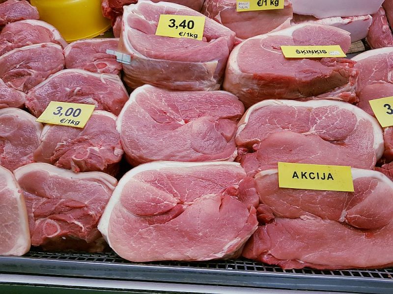 China suspends imports of Lithuanian beef