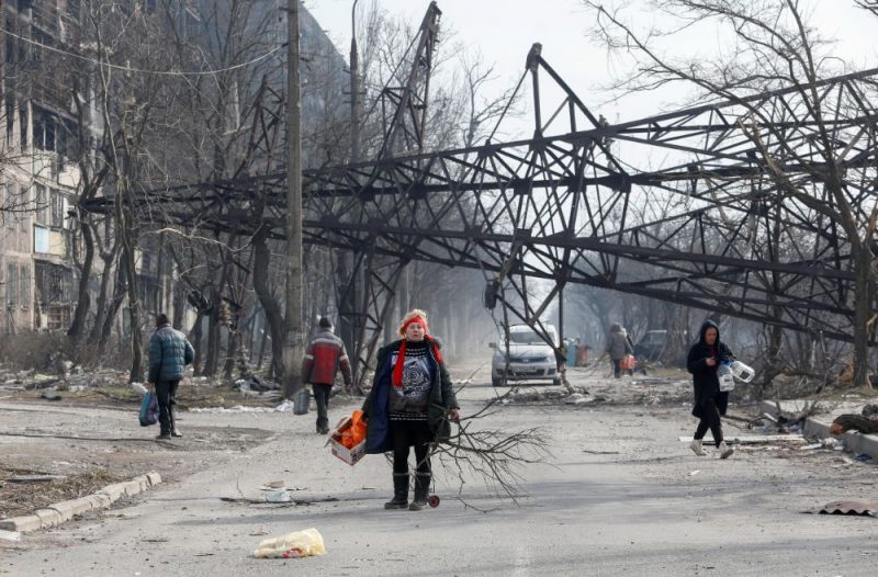 “On the thirtieth day it came deeper into the city.”  The mayor points to the contraction of the Mariupol siege