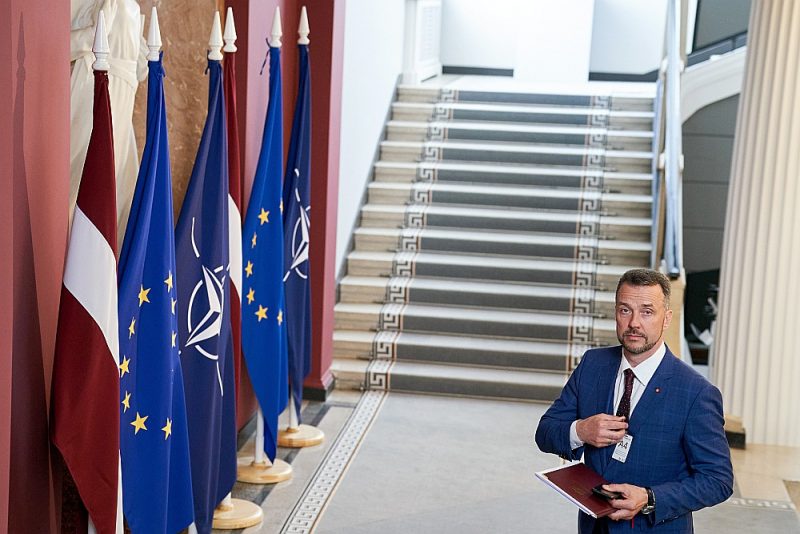 Kod kurā pirkstā gribi, visur būs kāds skandāls!...