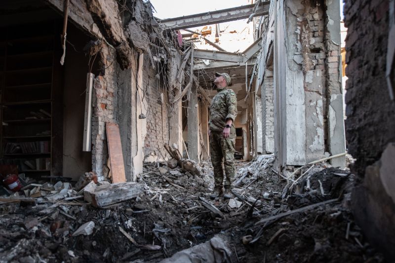 Four killed when Russian soldiers fired at a house in the Mykolaiv region