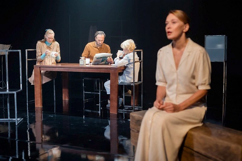 Love never ends.  Anda Buševica reviews the comedy “Return from afar” at the New Riga Theater