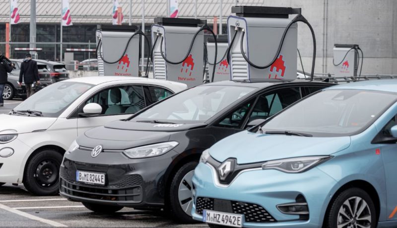 ドイツの中古電気自動車市場は完全に消滅した。 ドイツ人は倹約家で慎重です – これはすべて高すぎます
