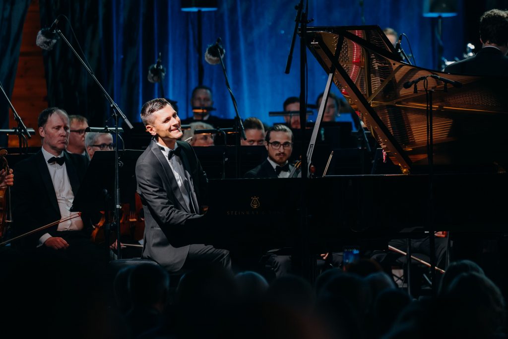 Vestards Šimkus and the Latvian National Symphony Orchestra at Jūrmala Festival: A Phenomenal Musical Event