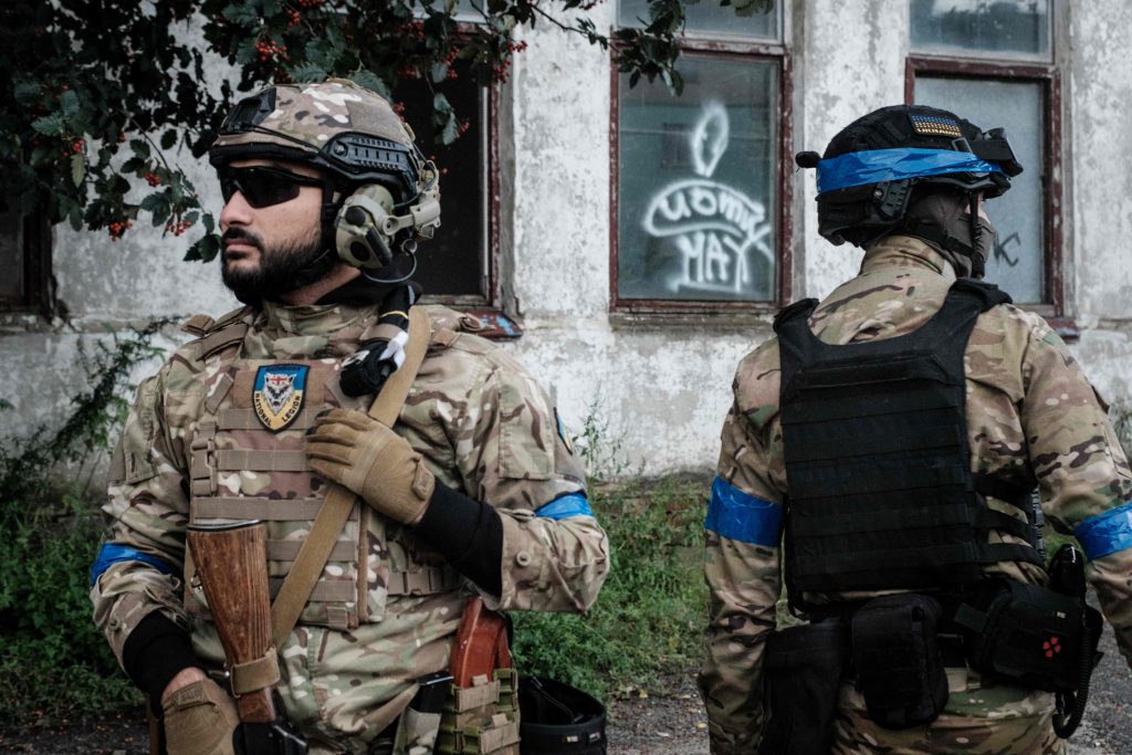 Russian Officers Defecting to Ukraine: The Agitation and Statistics