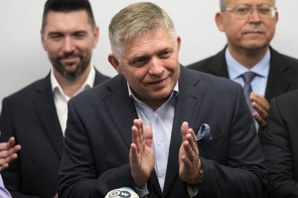 Populist Party ‘Smer-SD’ Wins Slovakia’s Parliamentary Elections: Calls for Ending Military Aid to Ukraine, Criticizes EU and NATO