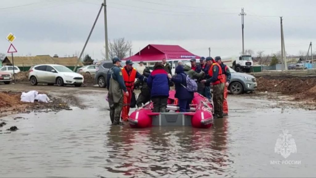 Massive Floods Hit Russian Regions in Ural Mountains and Siberia, Thousands Evacuated – Latest Updates