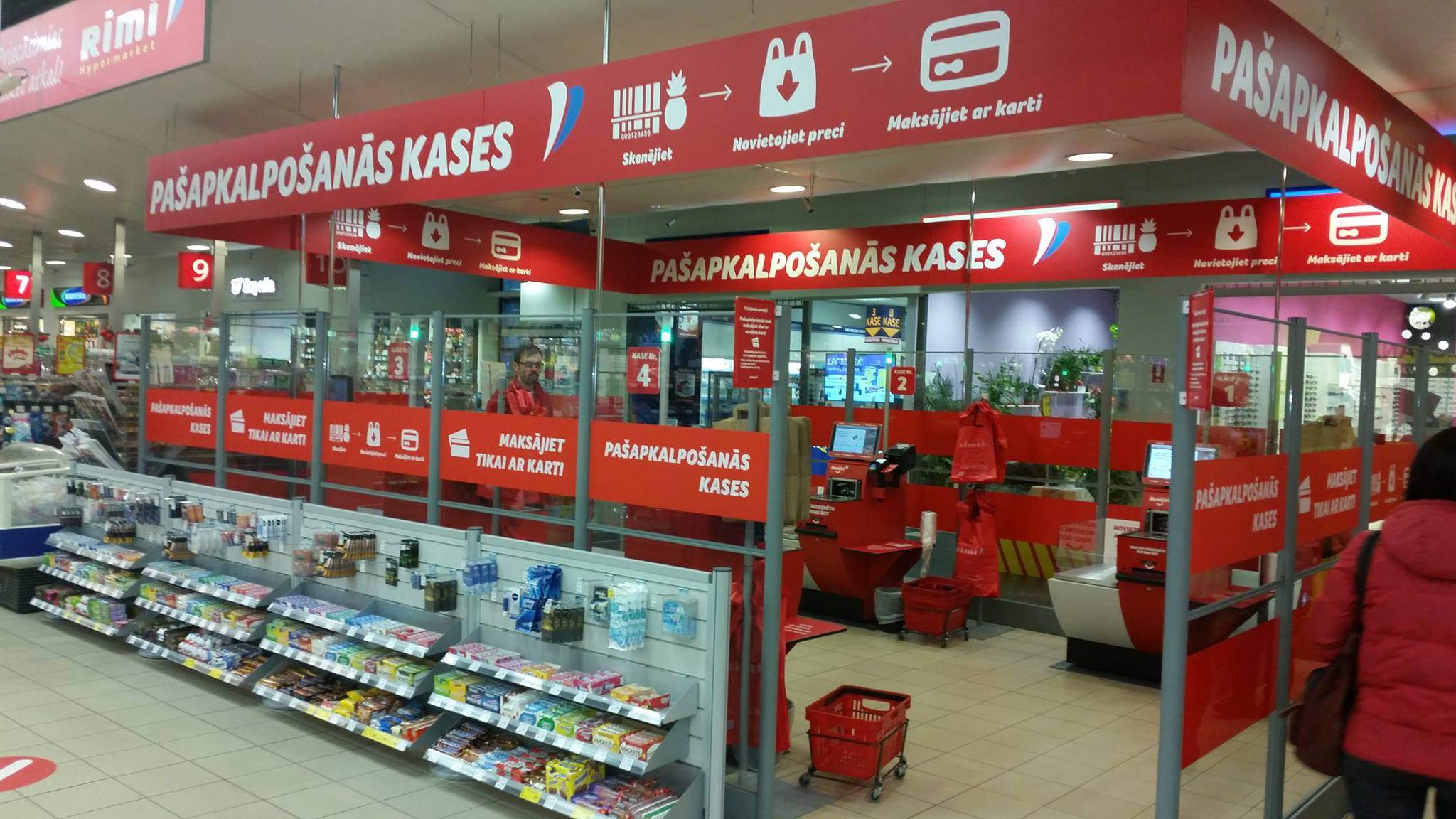 Koment ri Apsargs Skrien P rdev ja Kliedz Un Pirc ji Patais ti Par 