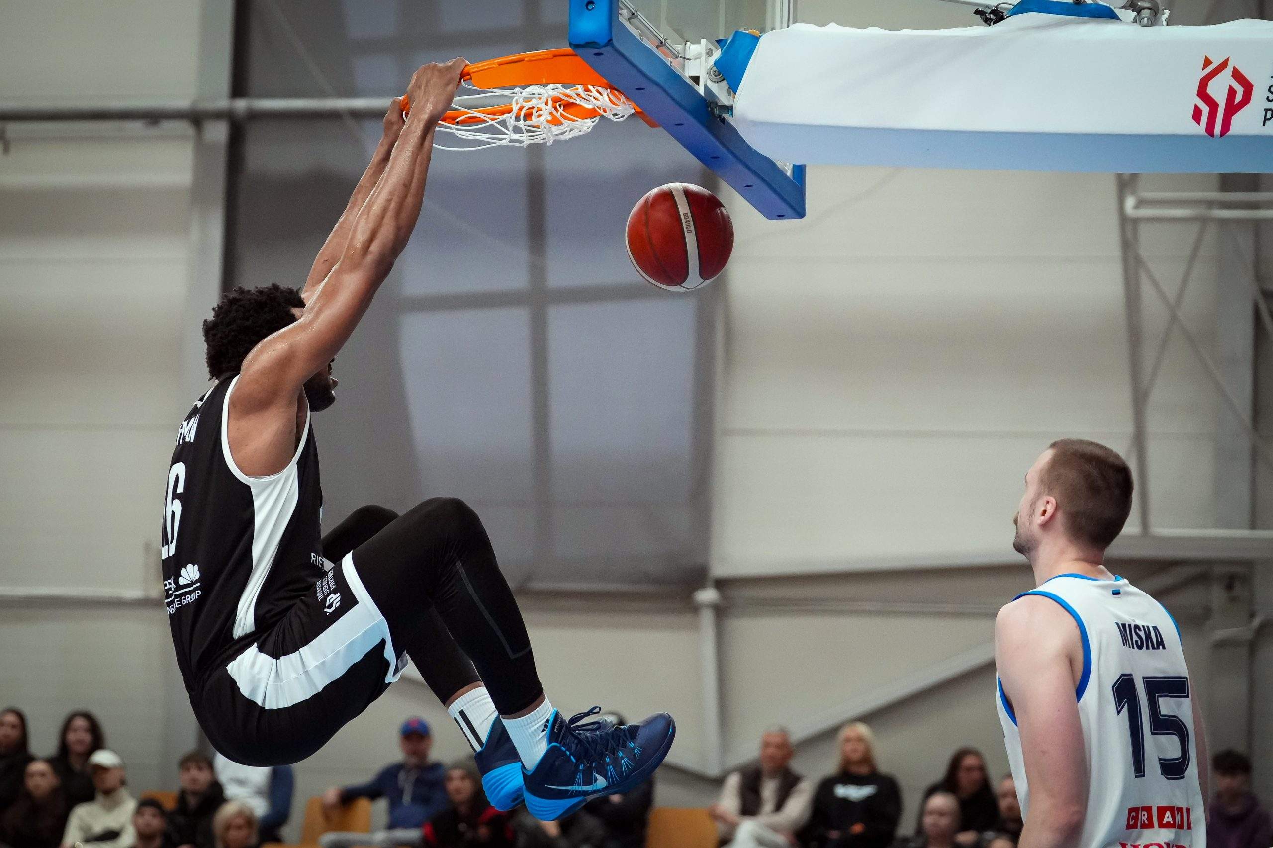 “VEF Rīga” basketbolisti izcīna LIBL bronzas godalgas | LA.LV