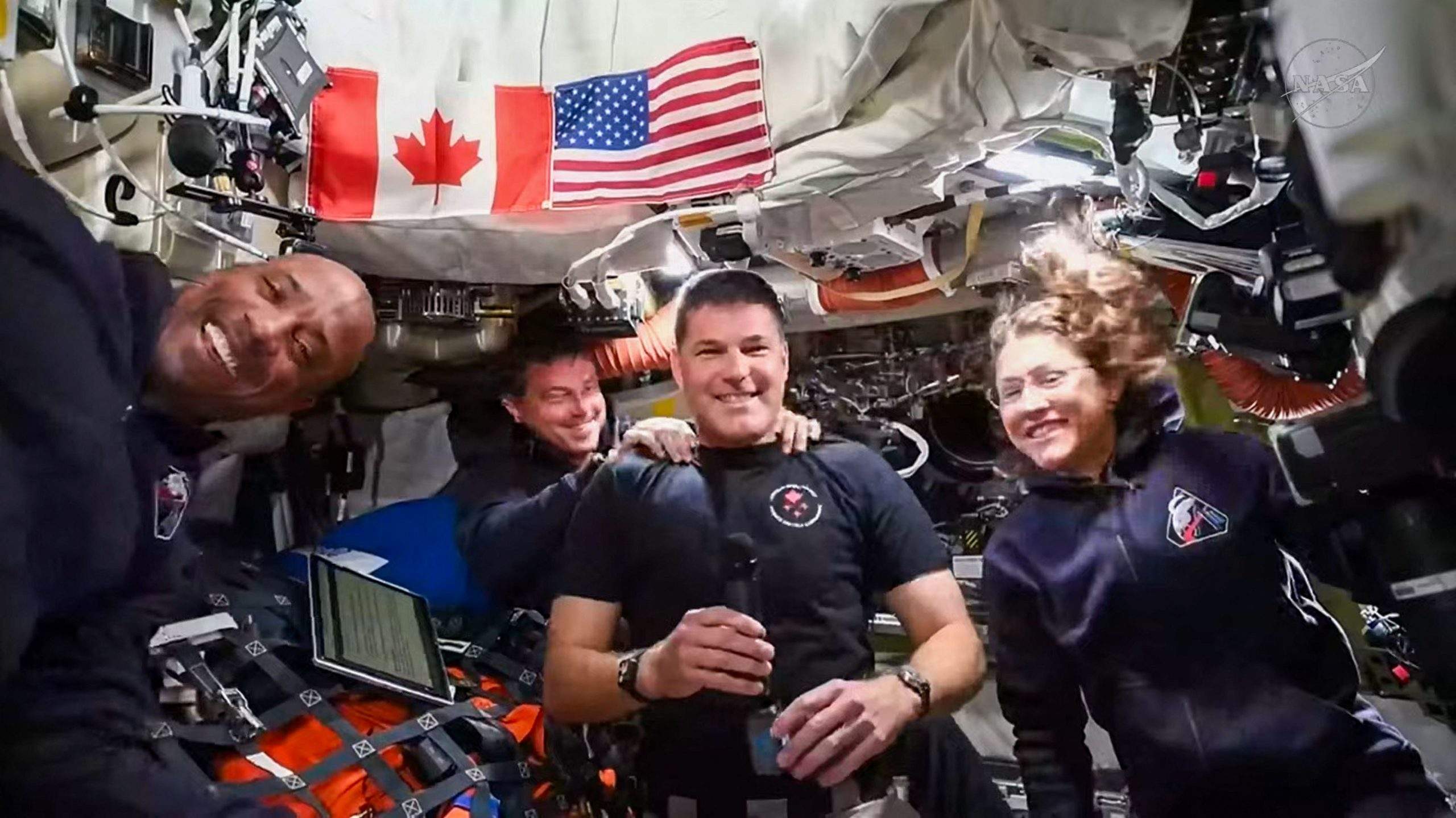 FOTO. NASA dalījusies ar satriecošu fotoattēlu, kurā redzama Mēness ...